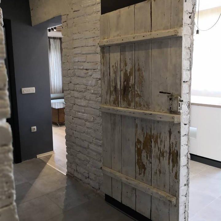 Se-izdava-luksuzen-stan-vo-Centar (4)