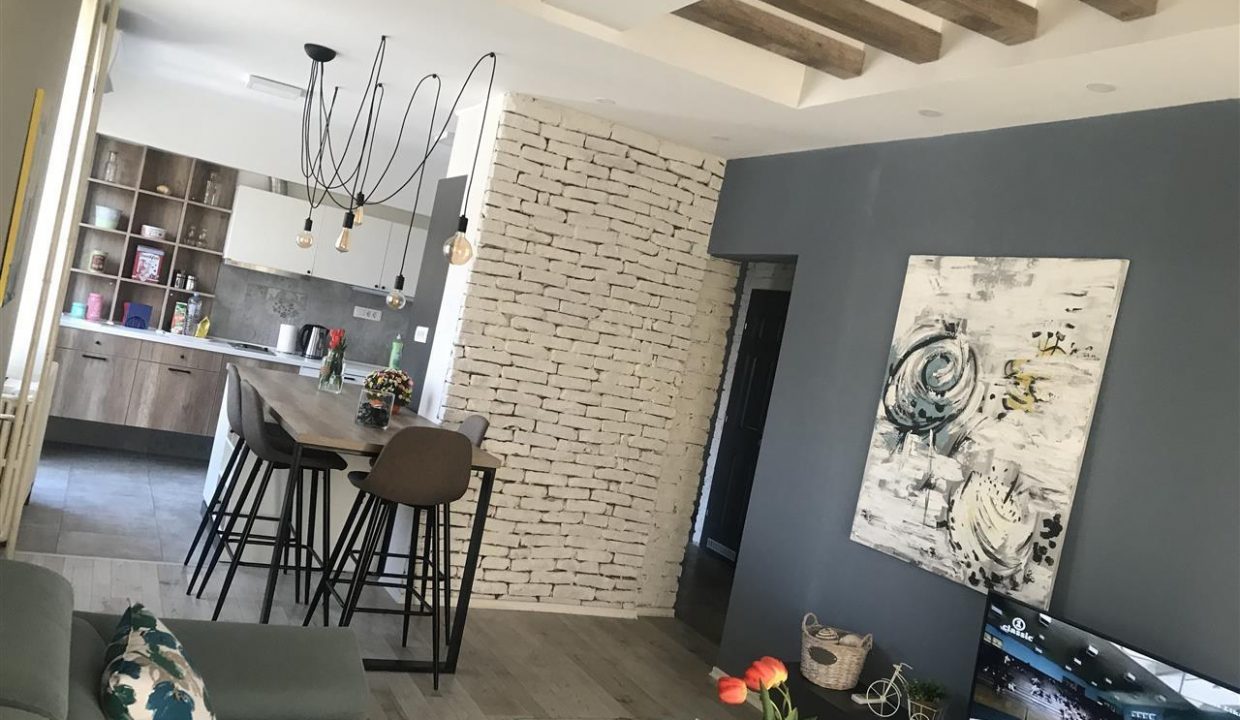 Se-izdava-luksuzen-stan-vo-Centar