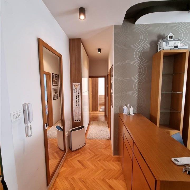 Se-izdava-stan-vo-Kapistec-opstina-Centar (3)