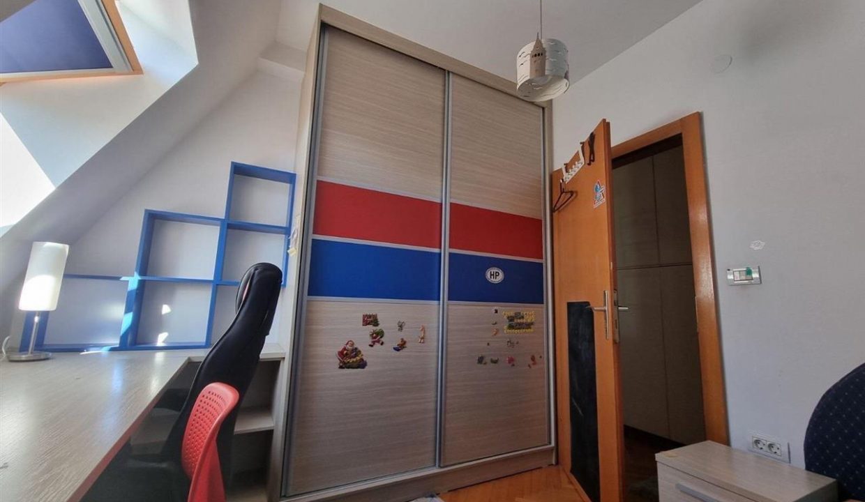 Se-izdava-stan-vo-Kapistec-opstina-Centar (5)