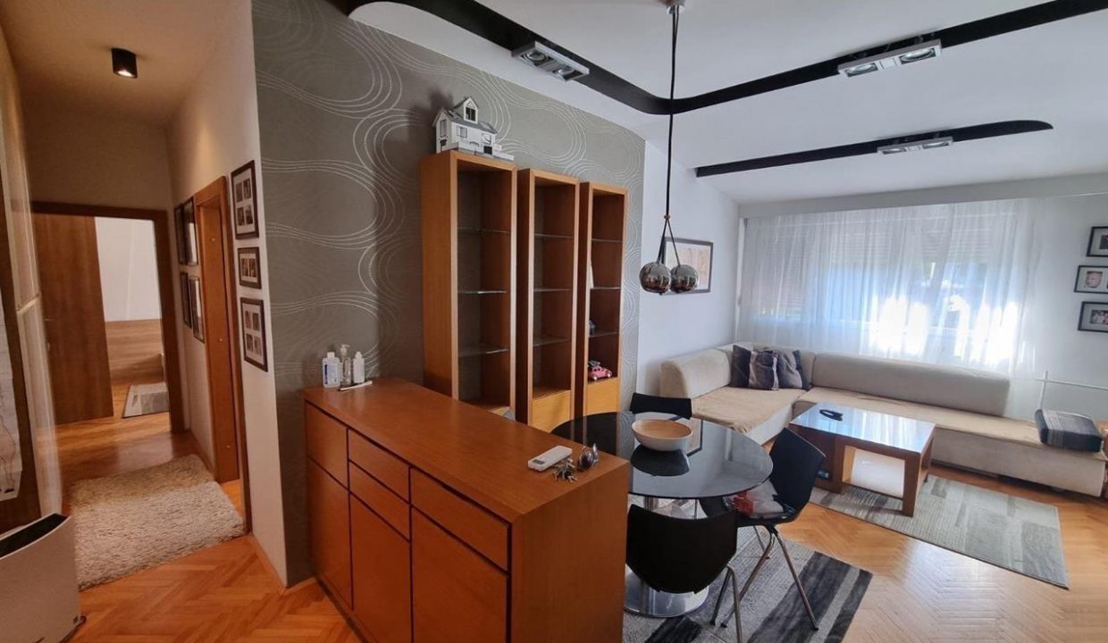 Se-izdava-stan-vo-Kapistec-opstina-Centar (8)