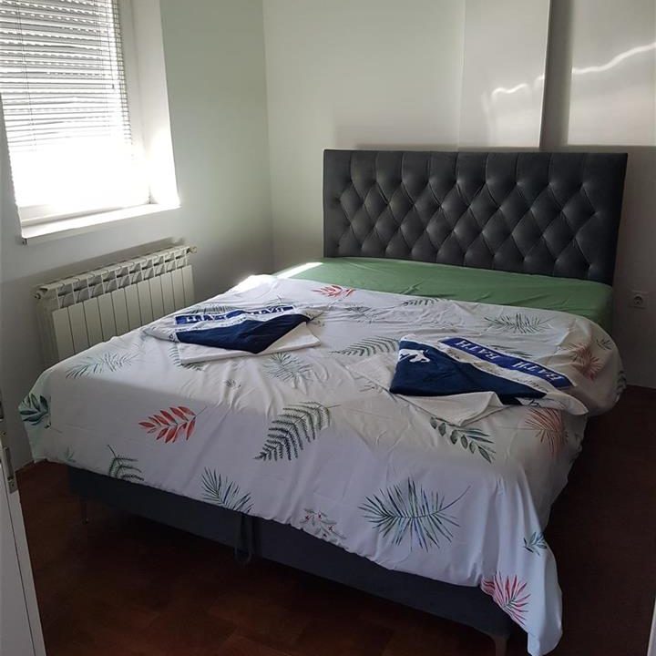 Se-izdava-stan-apartman-vo-Debar-Maalo (5)