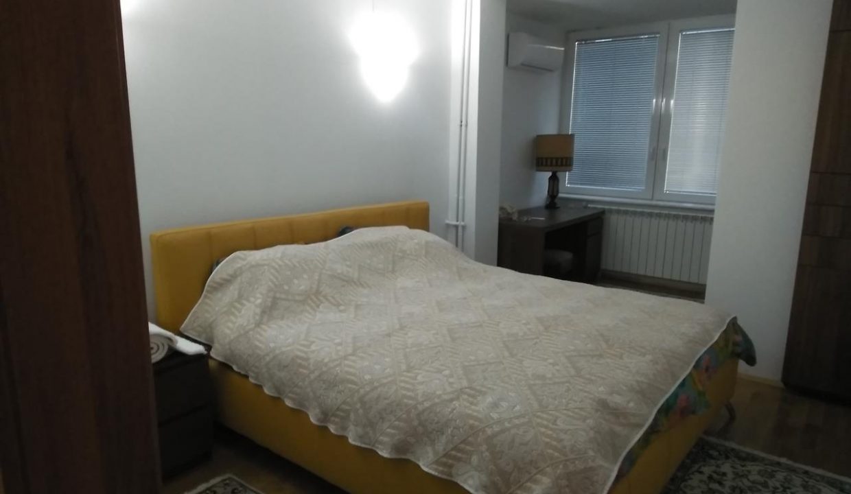 Se-izdava-stan-od-82m2-vo-Centar-Gradski-Zid (7)