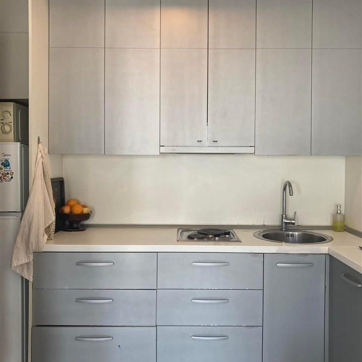 se-izdava-ednosoben-stan-vo-centar-na-dolg-prestoj (7)