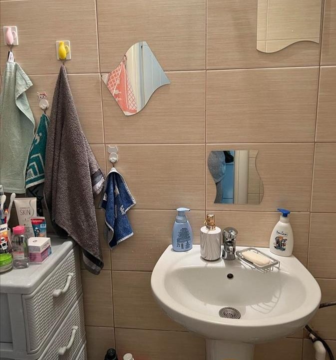 28b6e545-f87a-427a-bfe9-e1165129e4d2