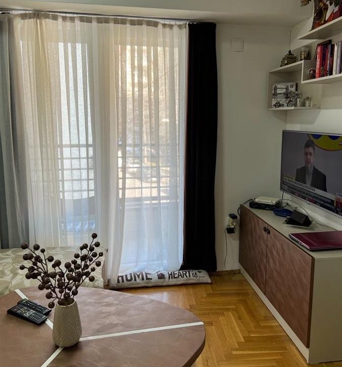 664f1274-1bcb-4a32-8c9e-95dc533dd3b6