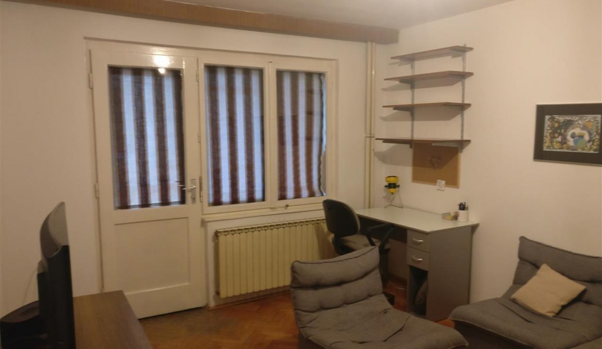 45m2-stan-vo-strog-centar-na-skopje (9)