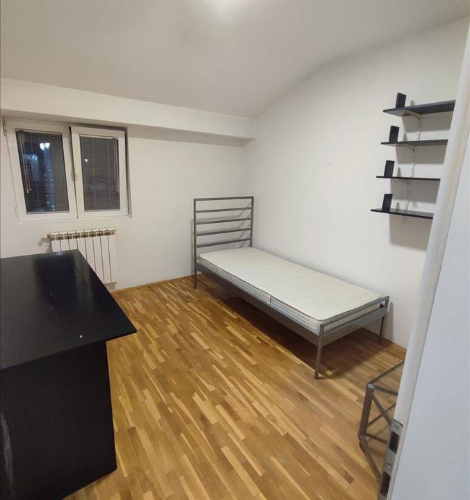 3f22a08f-5b5e-4acf-a229-e9b9b64ab23b