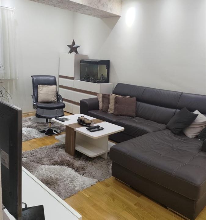 bd667d44-a56d-42fa-9eb6-22555a93fe73