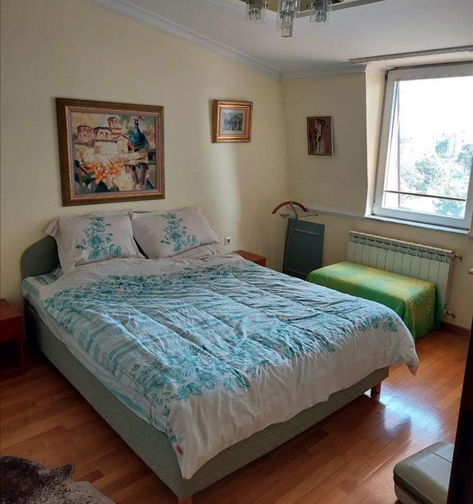 b5fcd490-f0f1-4bf5-8910-e2e707ba984e