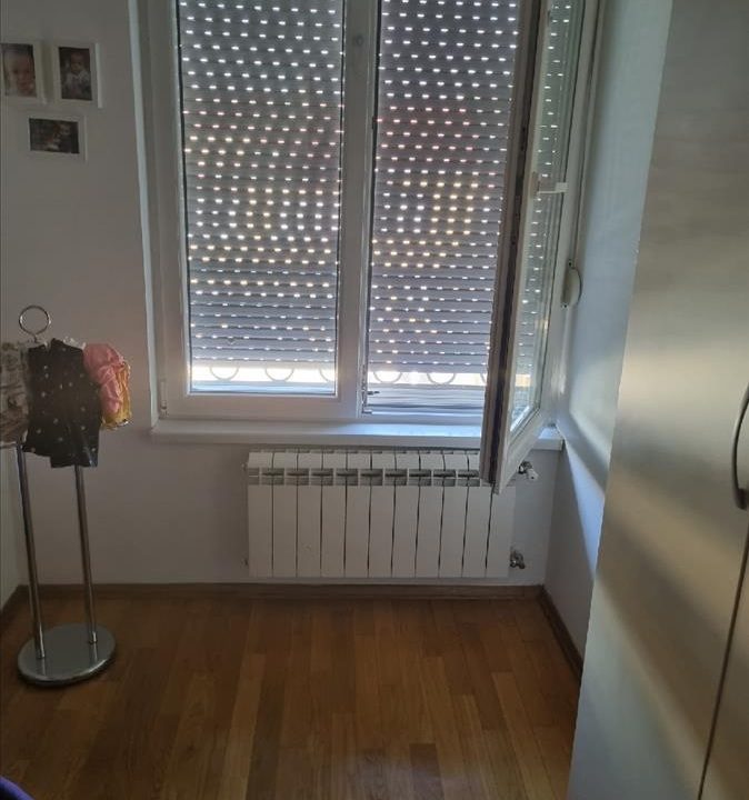 76ea5ff2-a99b-490a-9db7-3240c485dbfc