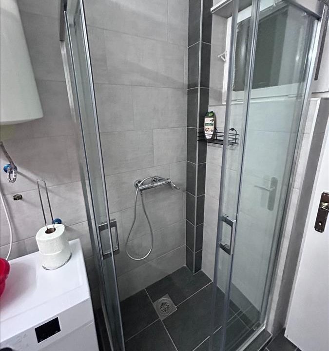 e8646d57-7e3a-490f-bef5-a6b272cab8cb