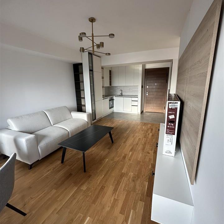 nevseluvan-stan-vo-bisi-taftalidze-so-podzemna-garaza (5)