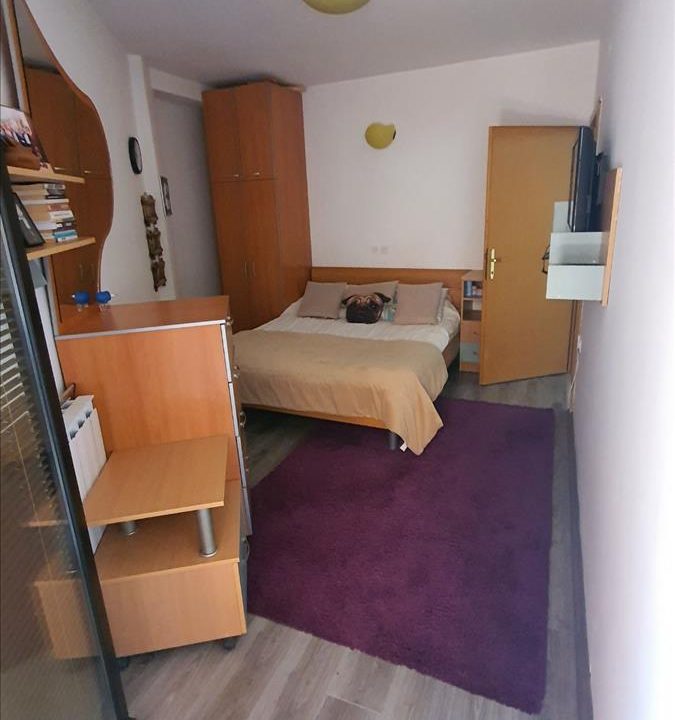 ada5a2a8-a657-42dd-90a6-f65a11e64610