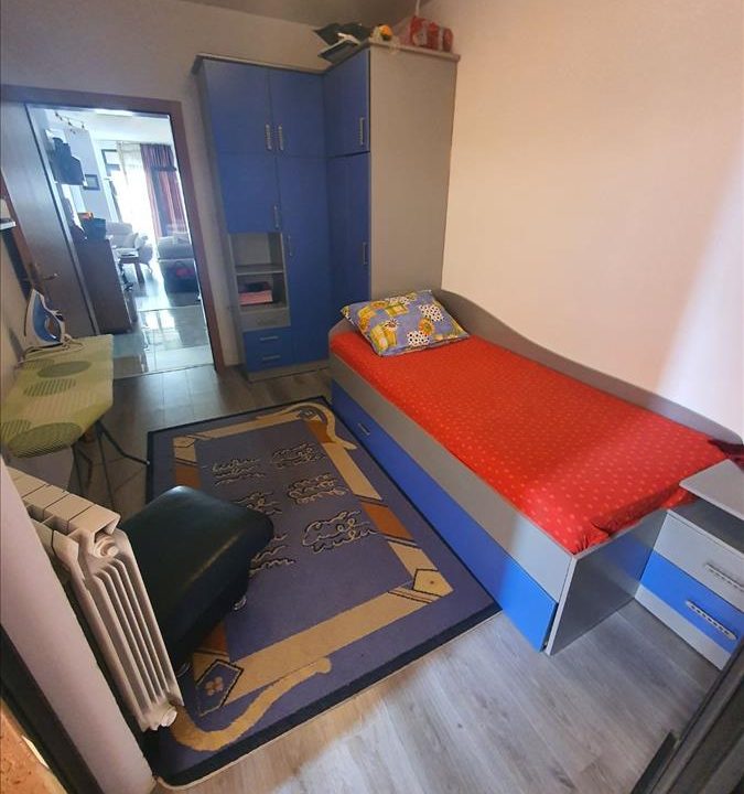 e8d19526-014b-4272-8180-8dc7b9dcbc6a