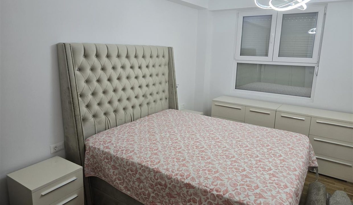 se-izdava-nov-moderno-namesten-stan-64-m2-so-garazha-czrniche (2)