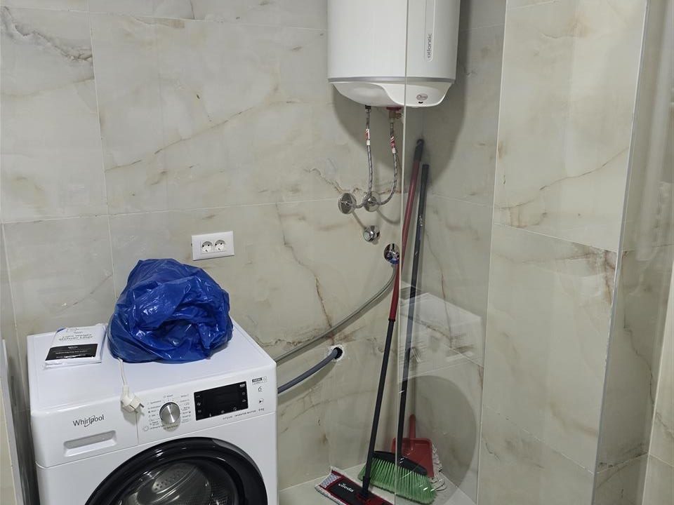 se-izdava-nov-moderno-namesten-stan-64-m2-so-garazha-czrniche (6)