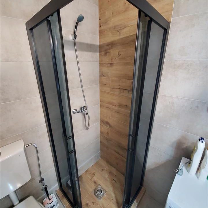 se-izdava-stan-vo-centar-skopje (9)