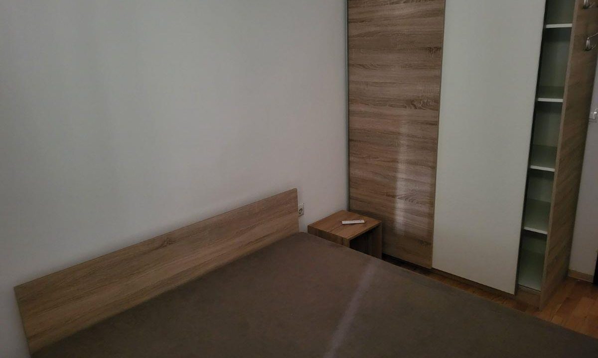 0b19445f-5942-405d-bd1d-57f0b90ebd52