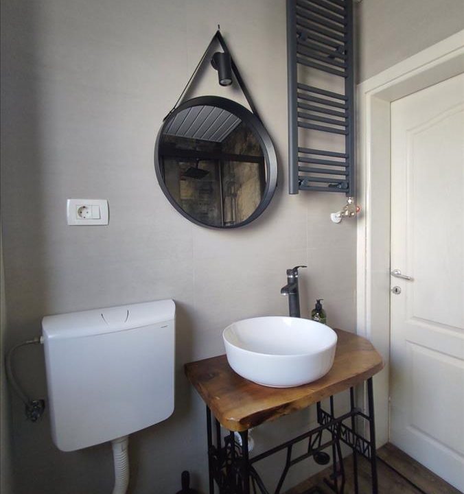 37bbb2b7-e888-4840-96a6-ab2fbff6462c