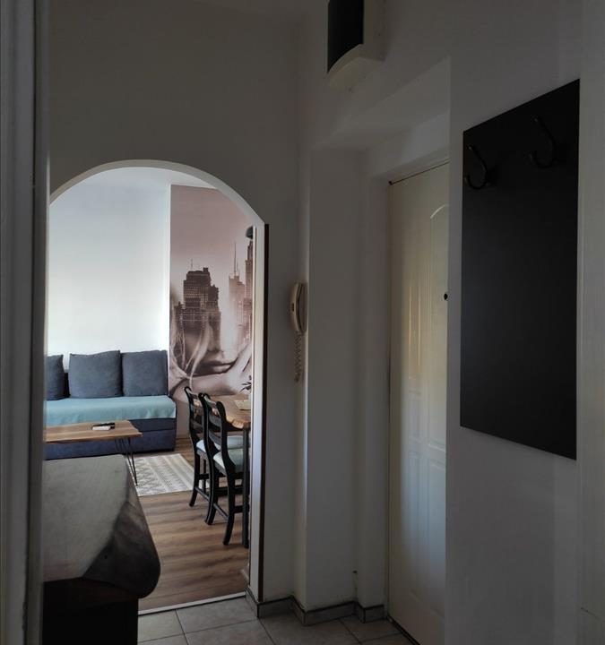 421ec0fb-eb72-4632-93b8-0f9ad925690f