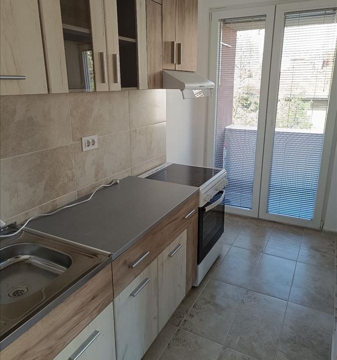 732a70ed-e369-457b-a60f-ffd84ee78eeb