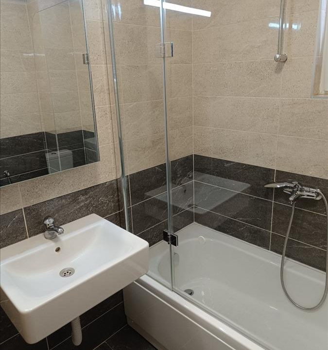 81e3130c-1206-403b-8356-697558bb9f65