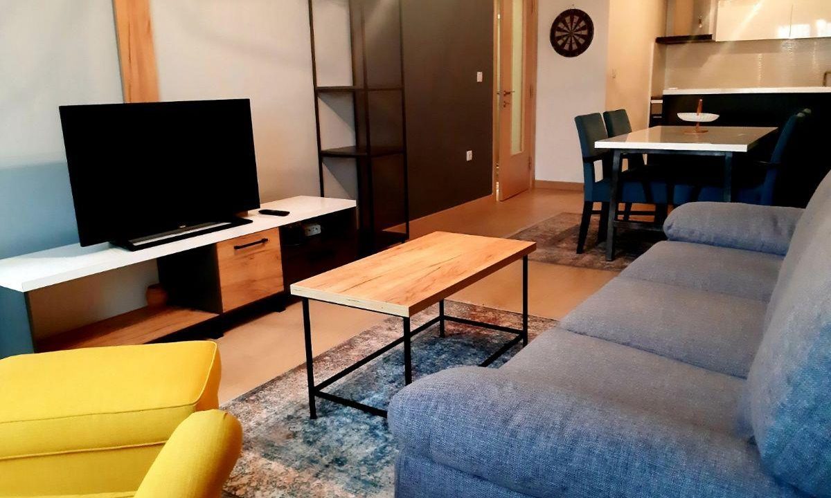 e28ab6c9-eb90-460a-af12-01da05eda9bb