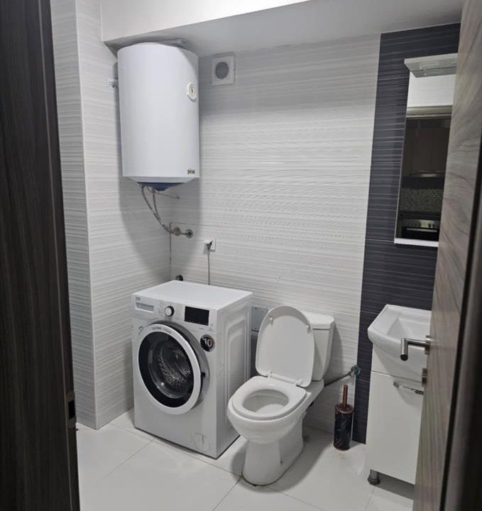 04a23e54-6e8e-4b77-8817-5e8912342abe