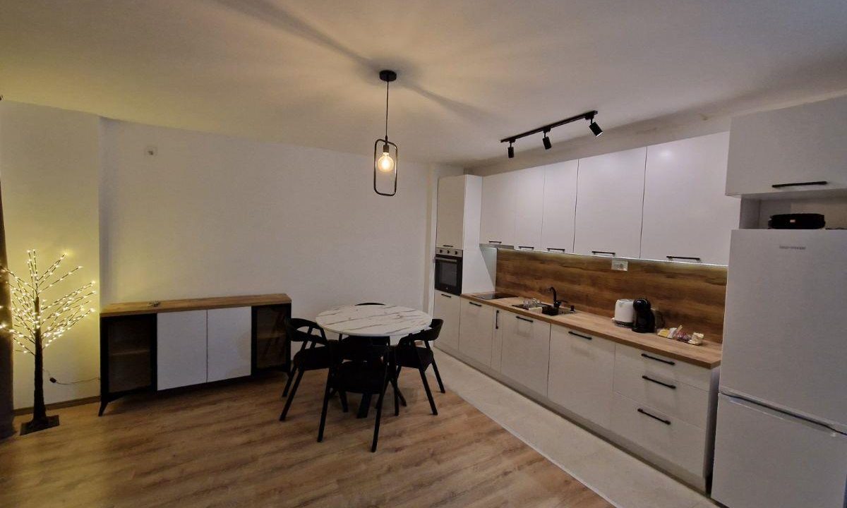 05dd1939-f1b8-458f-80b8-6861981c7273