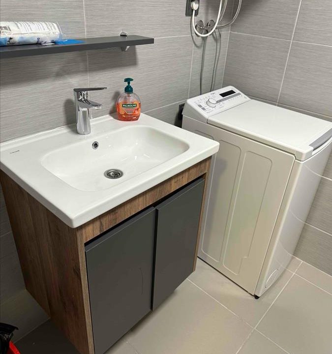 201b8a5e-a90d-46d8-b739-cd939cc104bd