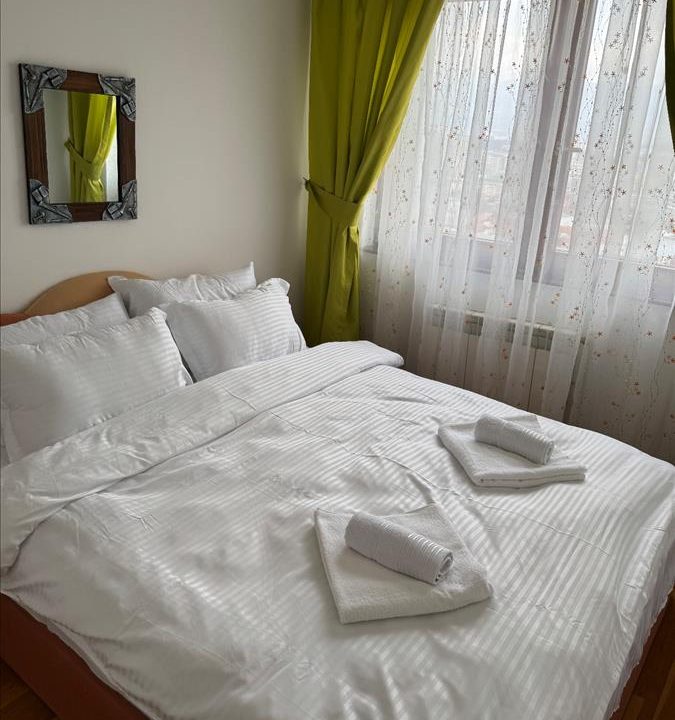 80ec93df-c23f-470a-8cbf-3e7207666fdf