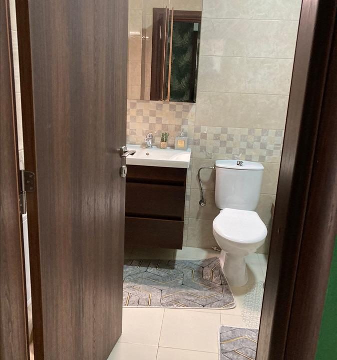 e7a8e51a-63f4-4d43-b5f4-482bc68cbee1