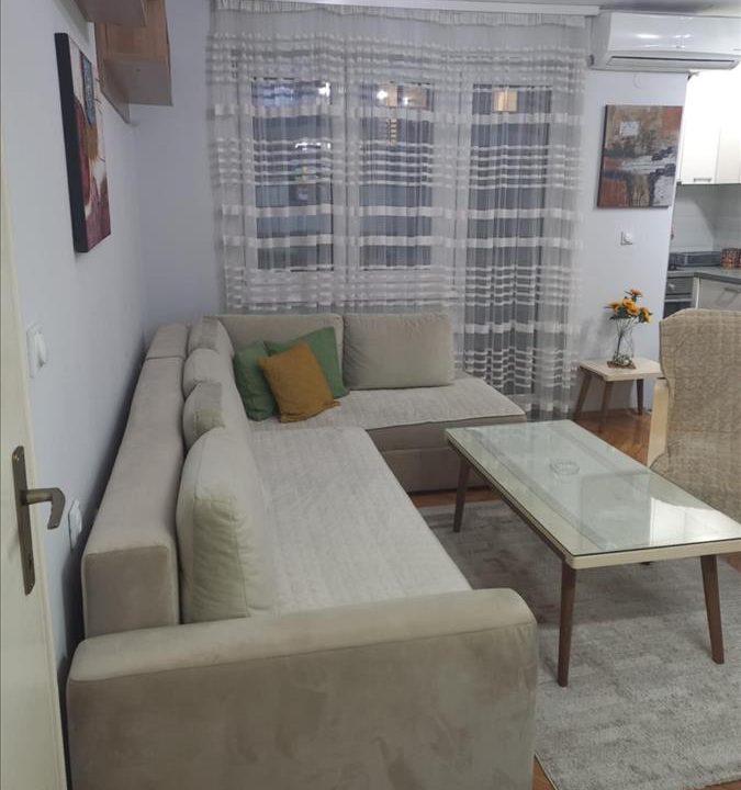 f302a5db-2f27-495d-af73-39f2cdda2b21