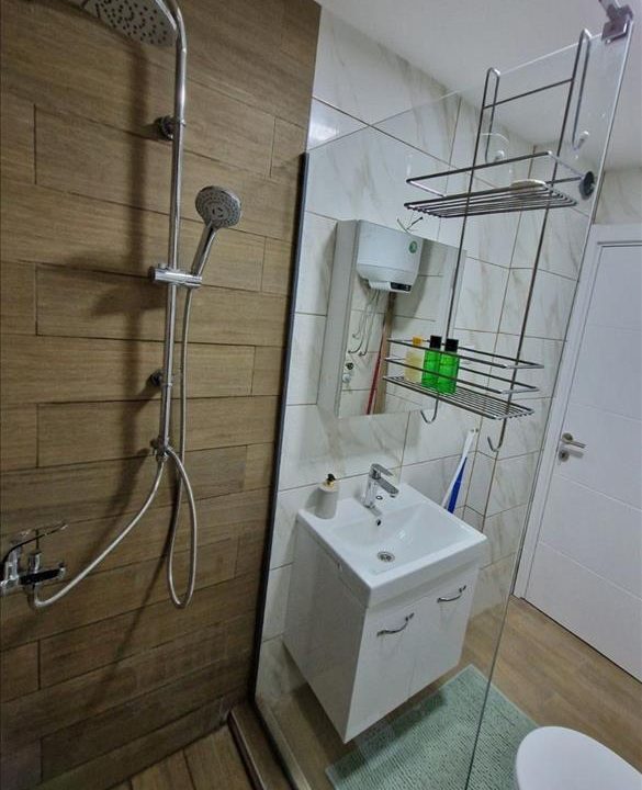 fd988724-de18-4ced-b8c5-5c9274a974c7